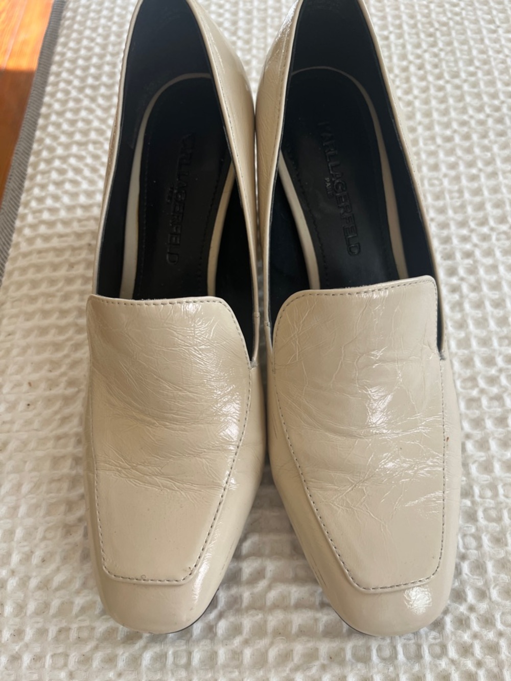 Karl Lagerfeld Cream Leather Slip-On Loafers